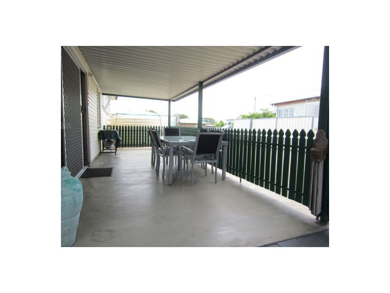 16 Woodford St, One Mile QLD 4305