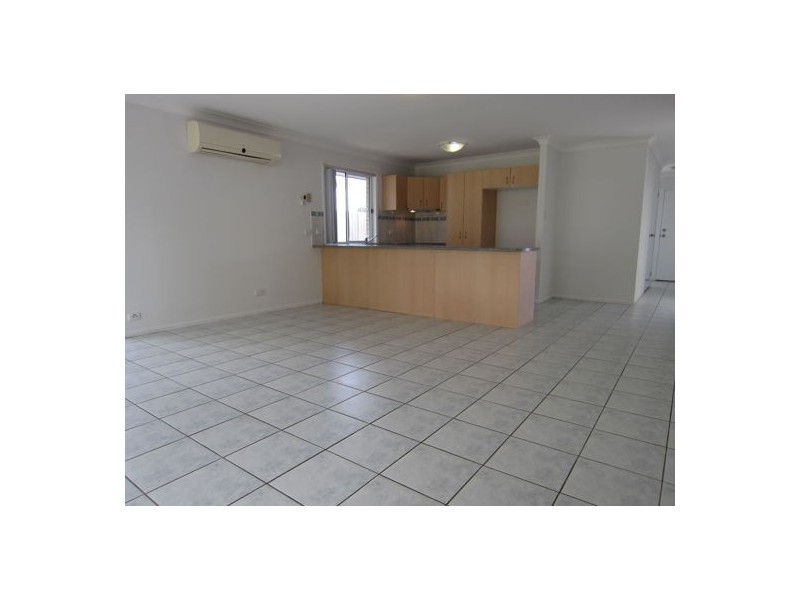 24 Lagoona Court, Churchill QLD 4305