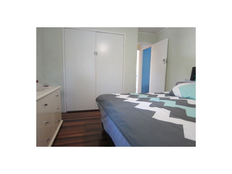 2 Felette Street, Leichhardt QLD 4305
