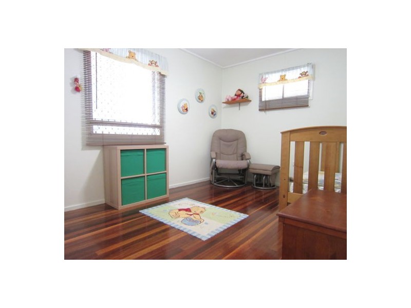 2 Felette Street, Leichhardt QLD 4305