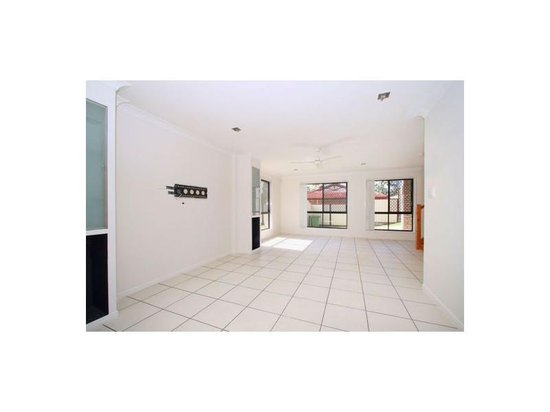 3 Noble Place, Goodna QLD 4300