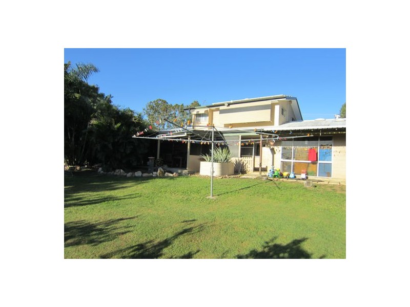 28 Hall Street, Yamanto QLD 4305