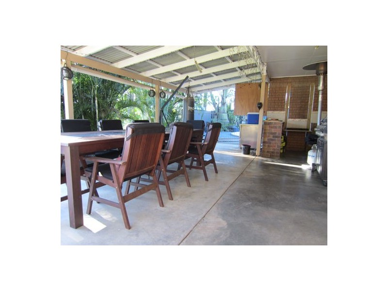 28 Hall Street, Yamanto QLD 4305