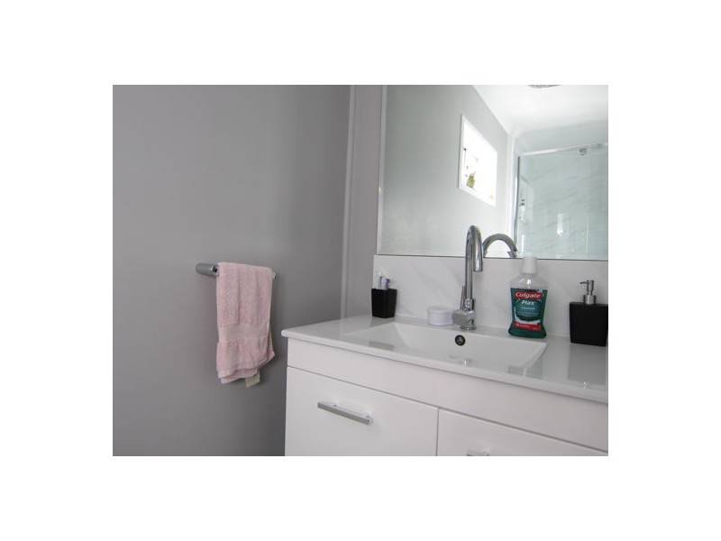 28 Hall Street, Yamanto QLD 4305