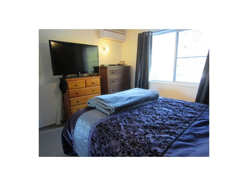 28 Hall Street, Yamanto QLD 4305