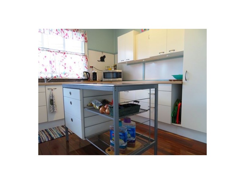 47 Cole Street, Silkstone QLD 4304