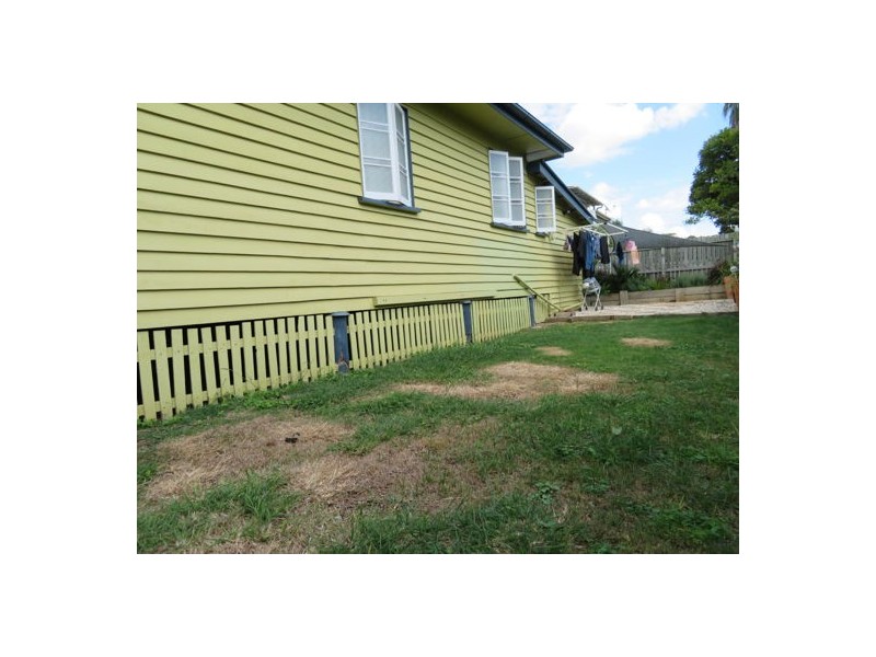 47 Cole Street, Silkstone QLD 4304