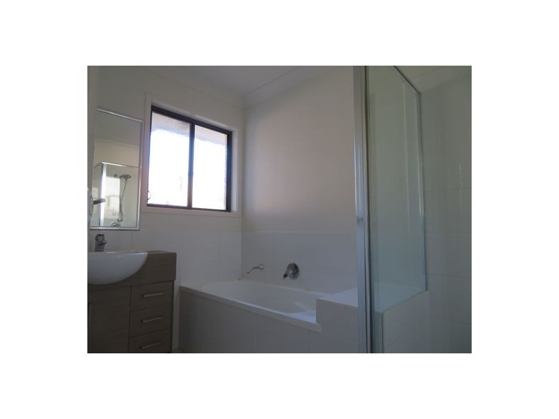 147 Gregory Street, Wulkuraka QLD 4305