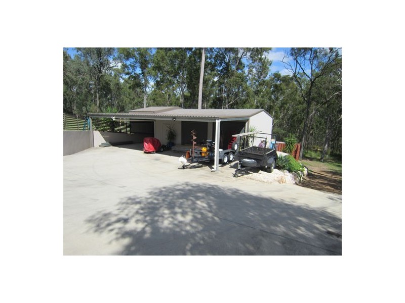 41 Newsky Court, Deebing Heights QLD 4306