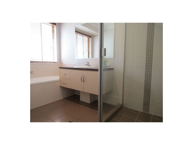 41 Newsky Court, Deebing Heights QLD 4306