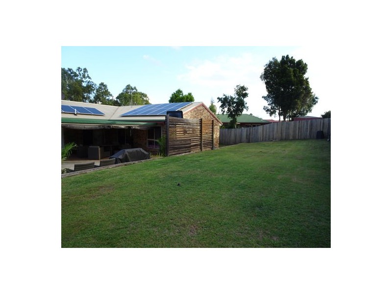 37 Sealy Street, Silkstone QLD 4304