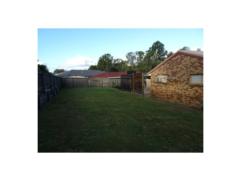 37 Sealy Street, Silkstone QLD 4304