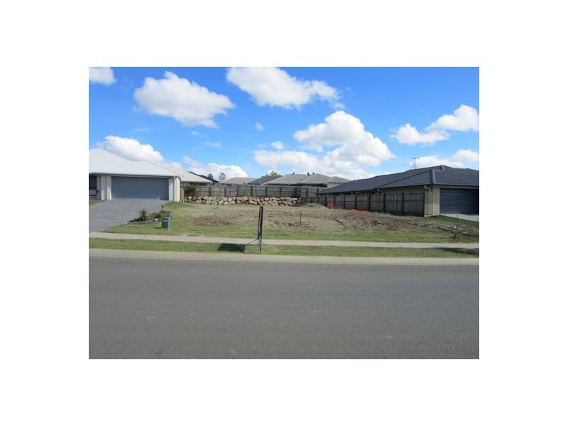 24 Bottlebrush Drive, Deebing Heights QLD 4306
