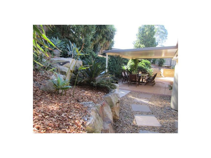 1 Banbury Close, Bundamba QLD 4304