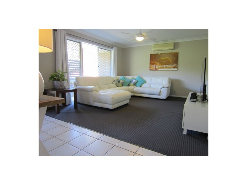 1 Banbury Close, Bundamba QLD 4304