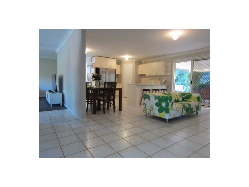 1 Banbury Close, Bundamba QLD 4304