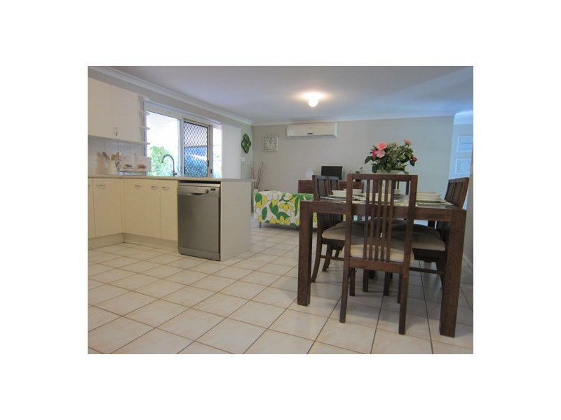 1 Banbury Close, Bundamba QLD 4304