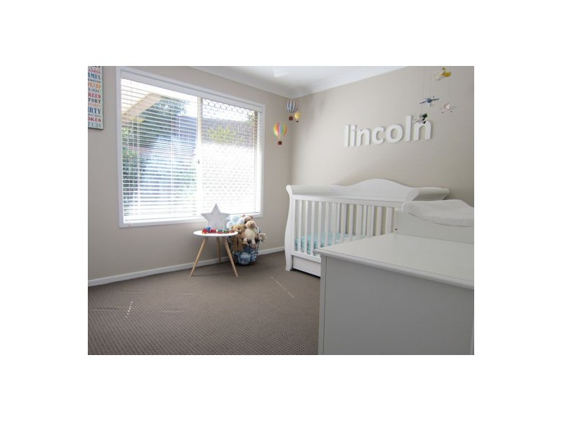 1 Banbury Close, Bundamba QLD 4304