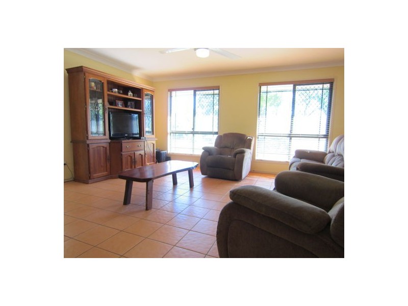 131 Lansdowne Way, Chuwar QLD 4306