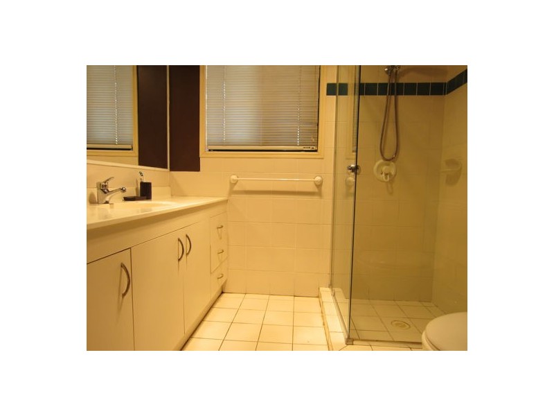 131 Lansdowne Way, Chuwar QLD 4306