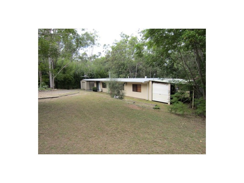 129 Velvet Street, Pine Mountain QLD 4306