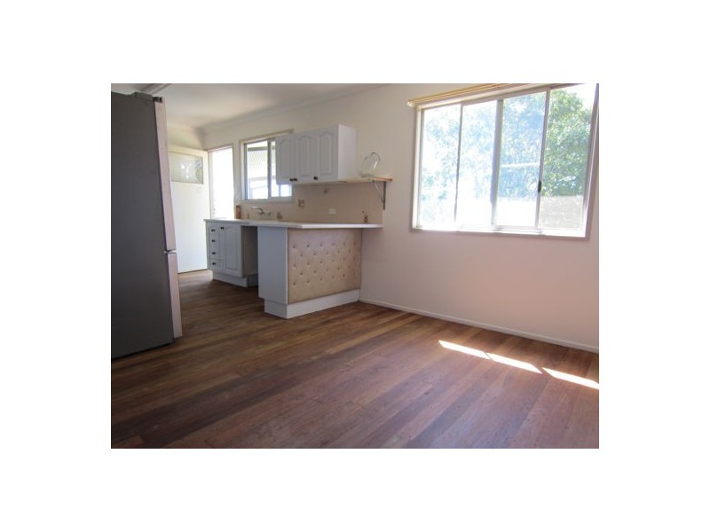 41 Prunda Parade, Raceview QLD 4305