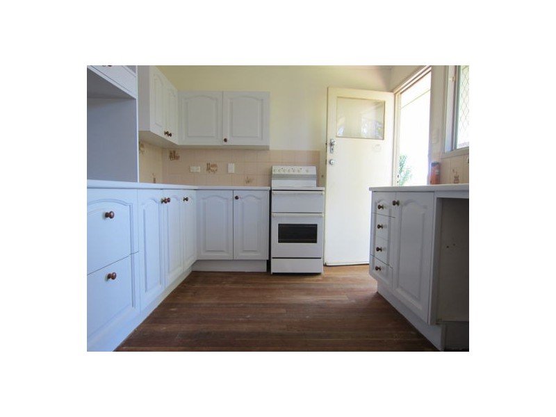 41 Prunda Parade, Raceview QLD 4305