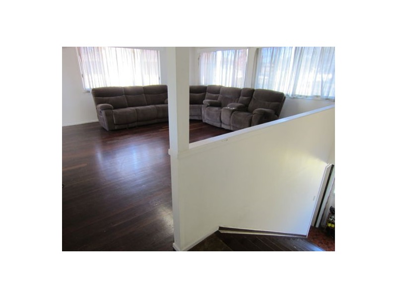 41 Prunda Parade, Raceview QLD 4305