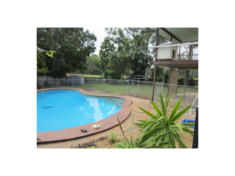 41 Prunda Parade, Raceview QLD 4305