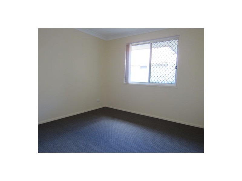 18 Kathleen Place, Yamanto QLD 4305