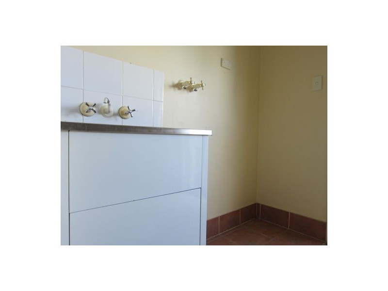 18 Kathleen Place, Yamanto QLD 4305