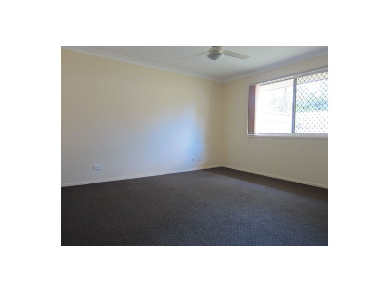 18 Kathleen Place, Yamanto QLD 4305