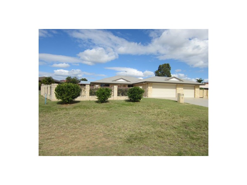 9 Blessington Way, Flinders View QLD 4305