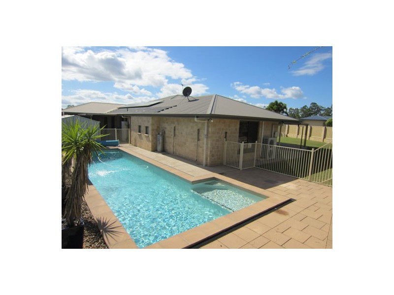9 Blessington Way, Flinders View QLD 4305