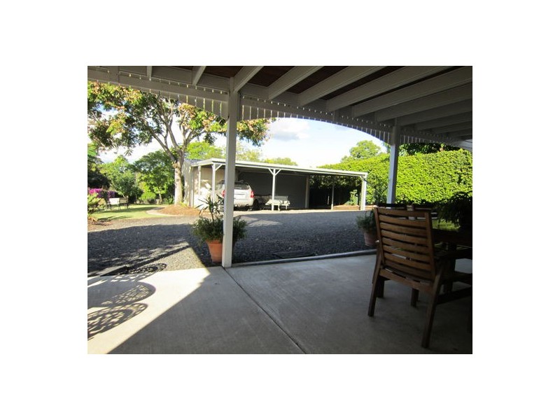 35 North Station Road, North Booval QLD 4304