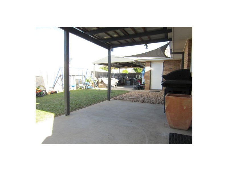 10 Highmead Drive, Brassall QLD 4305