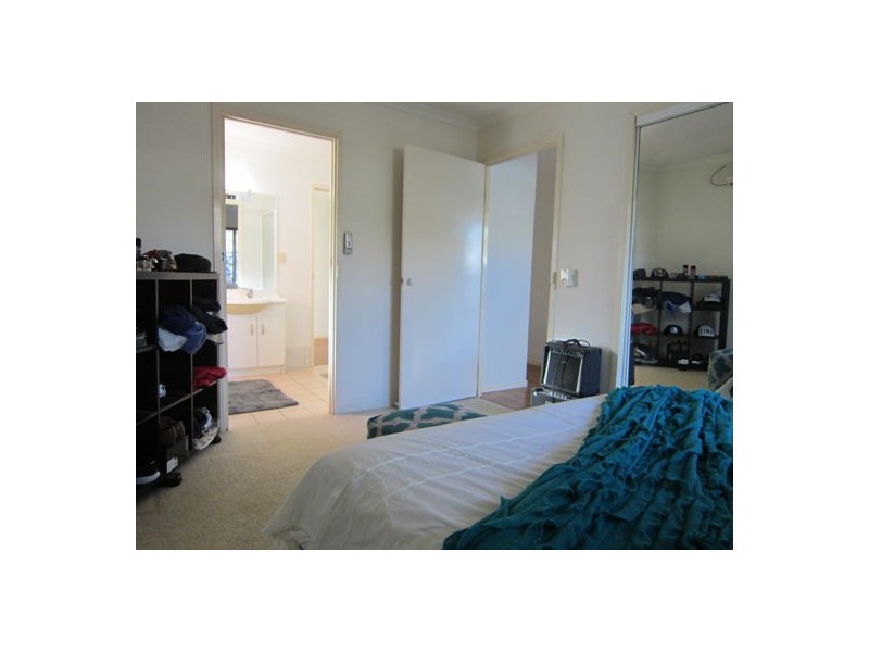 10 Highmead Drive, Brassall QLD 4305