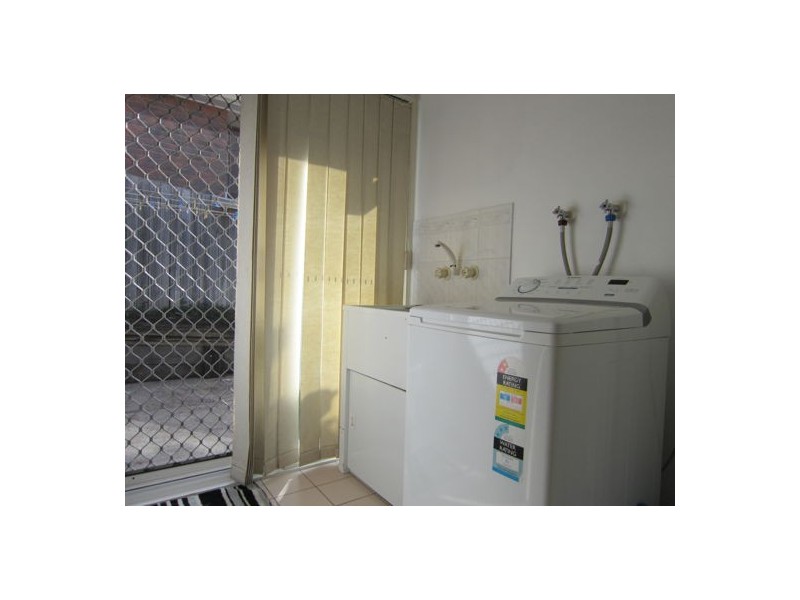 10 Highmead Drive, Brassall QLD 4305
