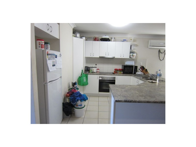 2 Acacia Close, Raceview QLD 4305