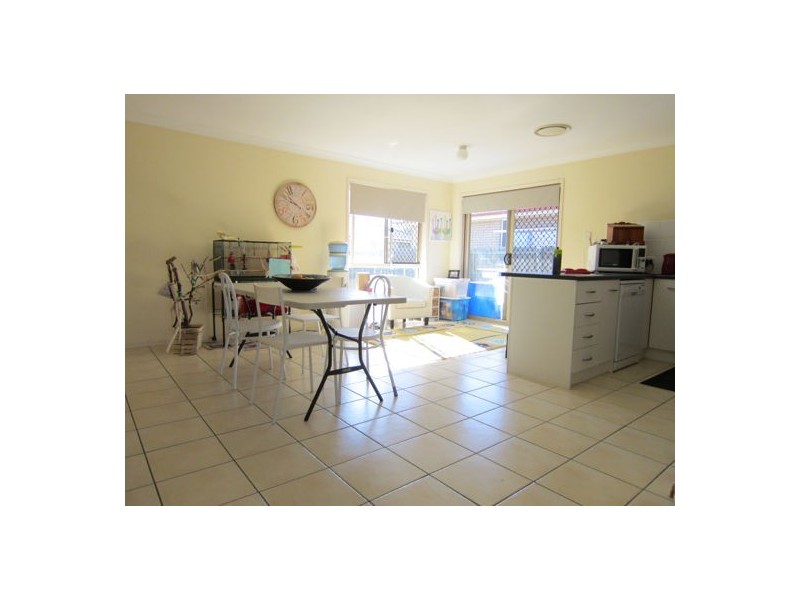 110 Anna Drive, Raceview QLD 4305