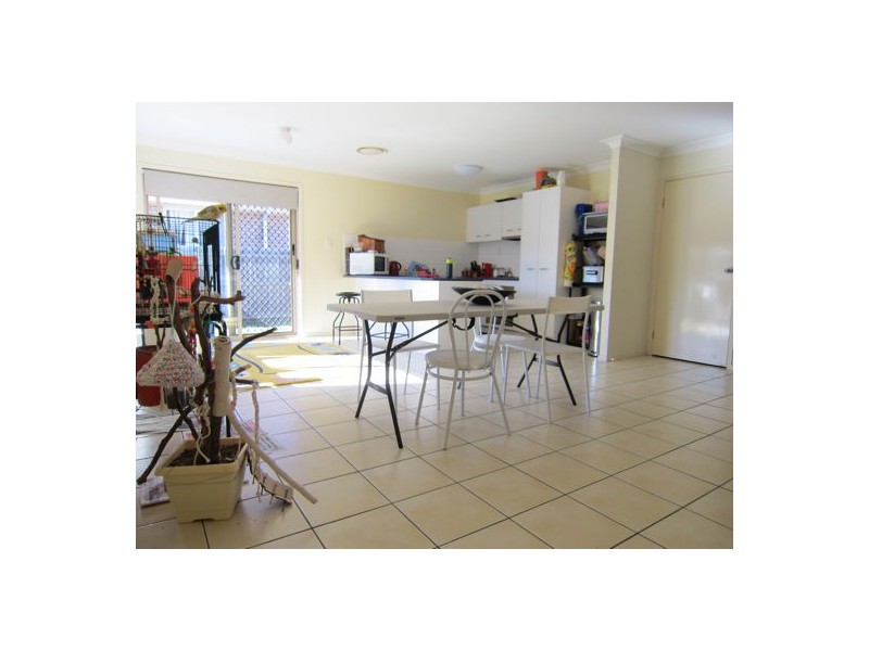 110 Anna Drive, Raceview QLD 4305