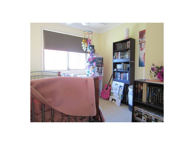 110 Anna Drive, Raceview QLD 4305