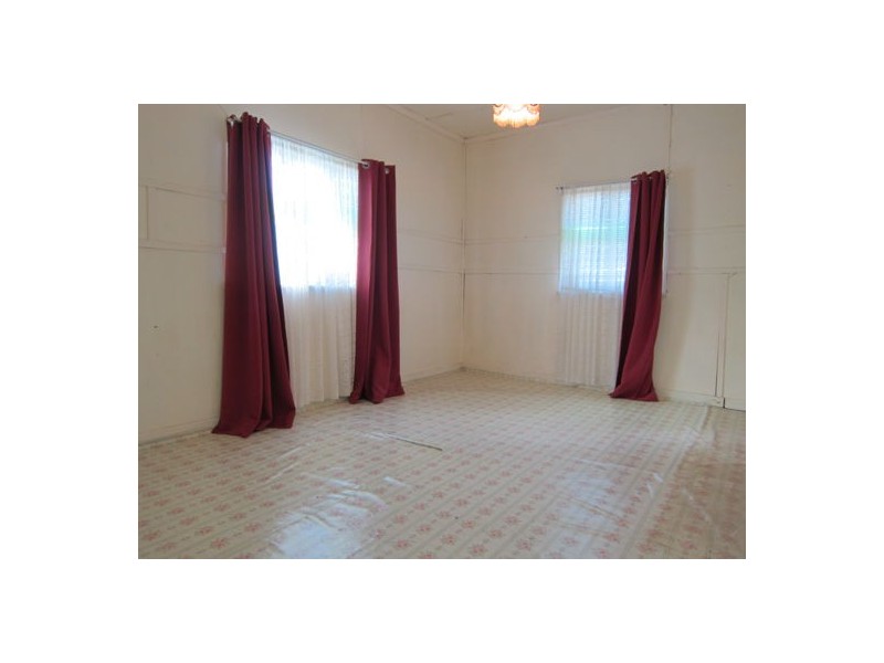 2 McGill Street, Raceview QLD 4305