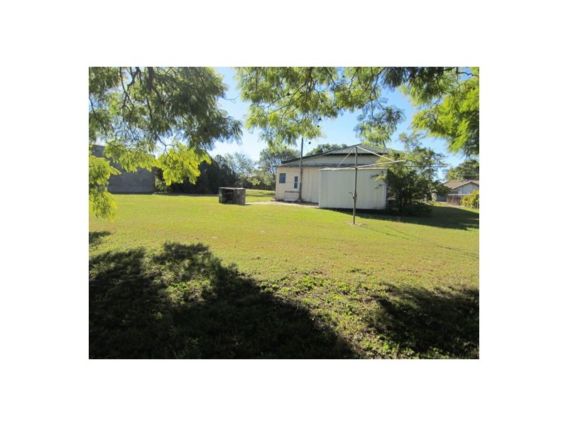 2 McGill Street, Raceview QLD 4305