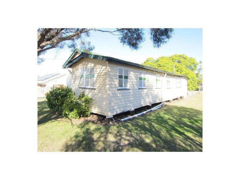 2 McGill Street, Raceview QLD 4305