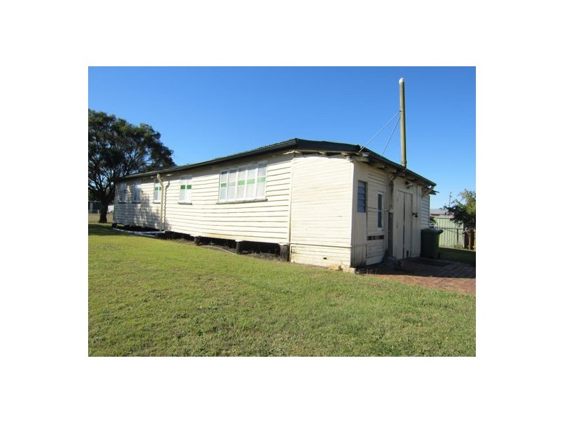 2 McGill Street, Raceview QLD 4305