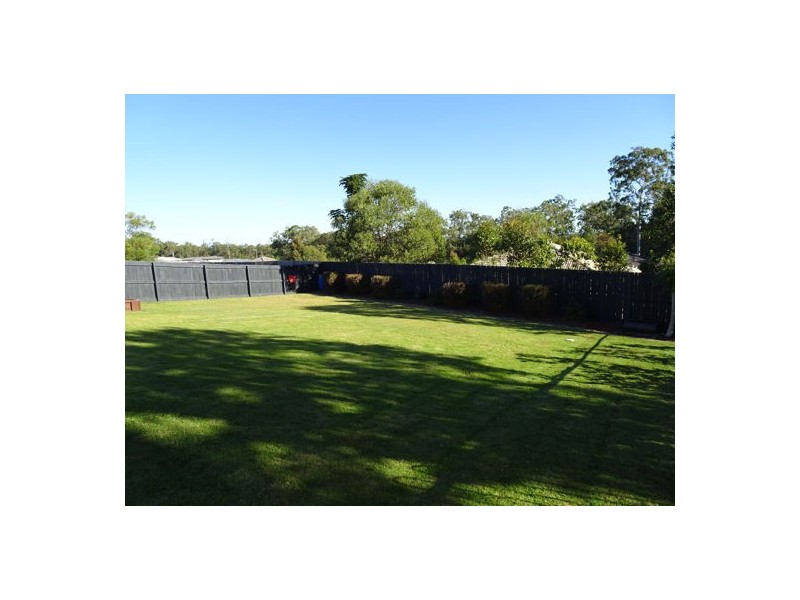 14 Barwell Street, Brassall QLD 4305