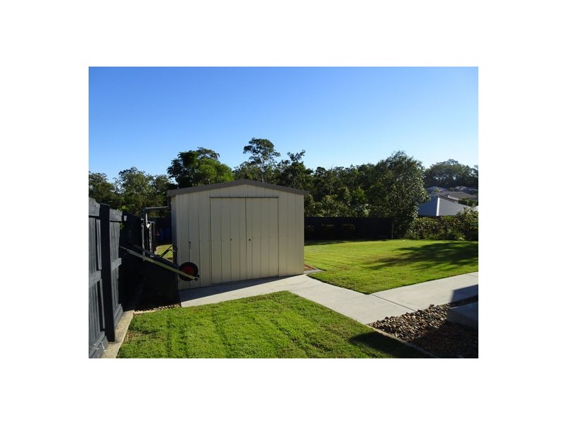 14 Barwell Street, Brassall QLD 4305