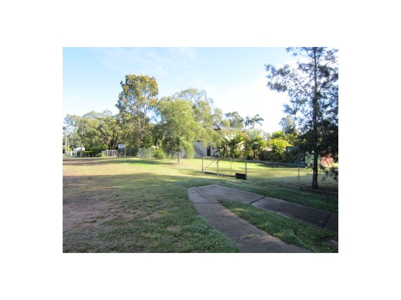 37 Ash Street, Yamanto QLD 4305