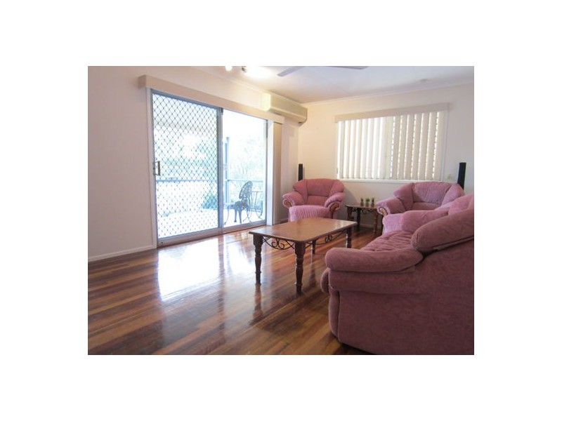 37 Ash Street, Yamanto QLD 4305